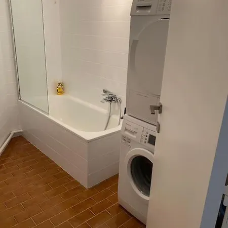 Beautiful 3 Bedroom *
